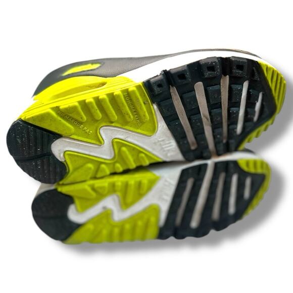 Nike Air Max 90 Kids GS Volt - Size 11C - Picture 5 of 11